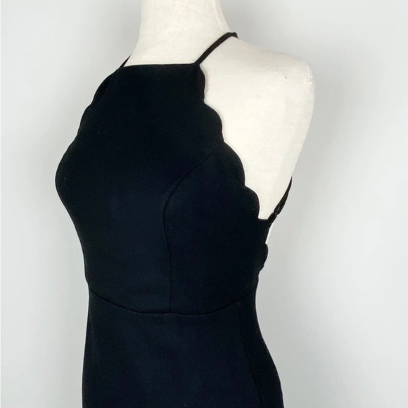 Lush Scallop Detail Cross Back Black Dress Adjustable Straps | Size small EUC - Picture 6 of 9
